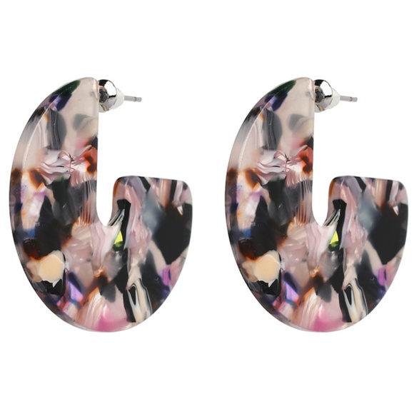 Jewelry - 🆕Acrylic Earrings - Multicolor